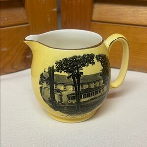 Vintage Ceramic Creamer of Grandview Lodge Sparrow Lake Ontario, Canada 🇨🇦